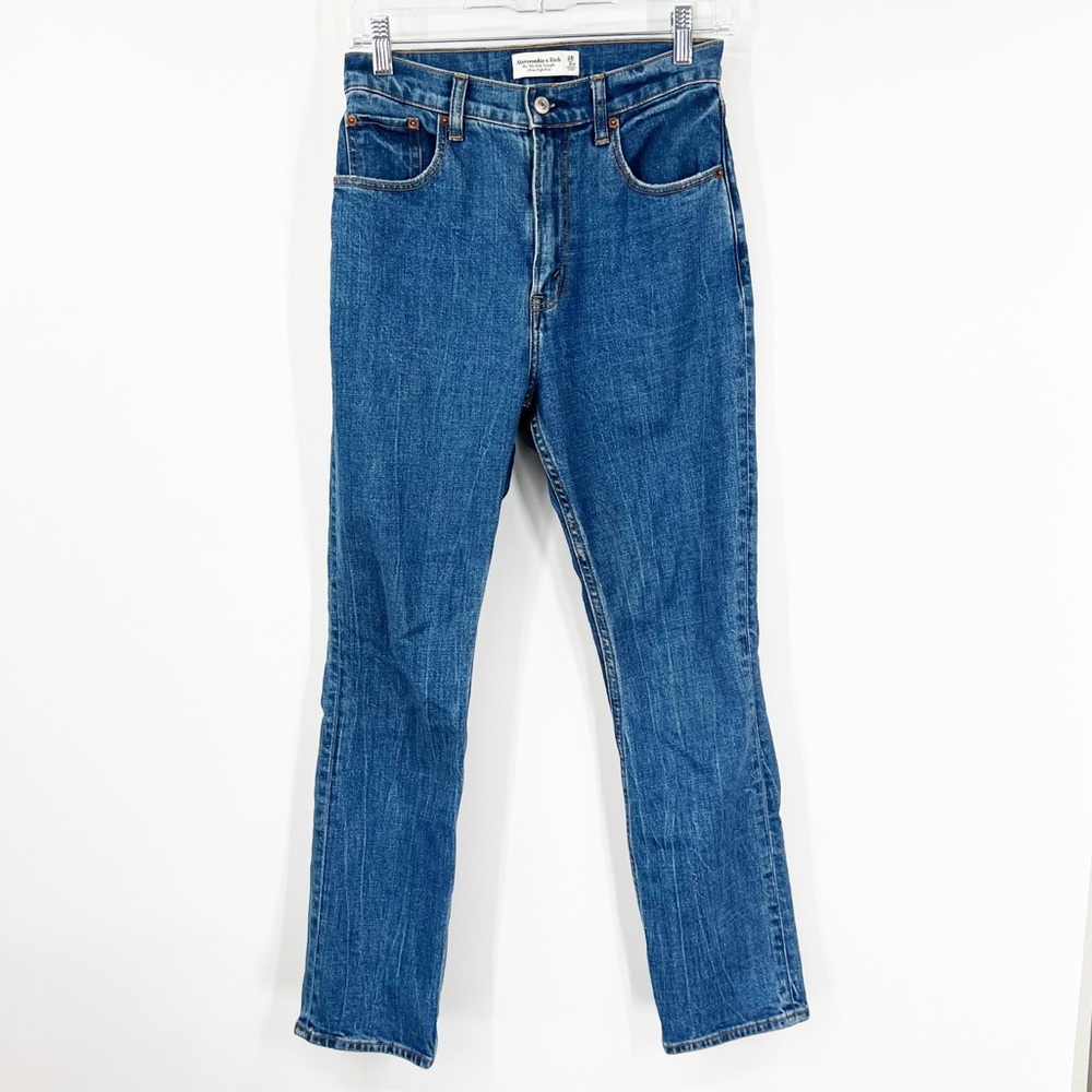 Abercrombie & Fitch Curve Love ‘90s Slim Straight Jeans High Rise EXTRA SHORT